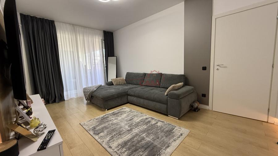 Apartament cu 3 camere semidecomandat, mobilat în Chitila