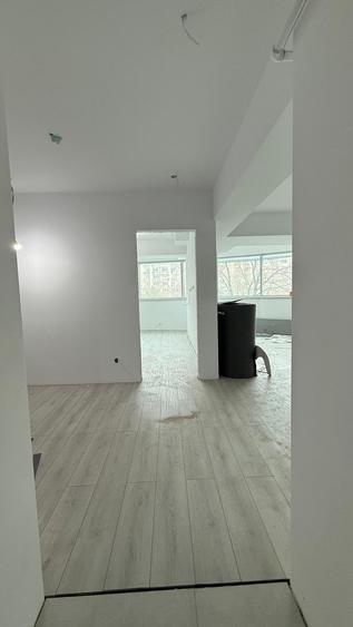 Apartament cu 3 camere decomandat în Unirii