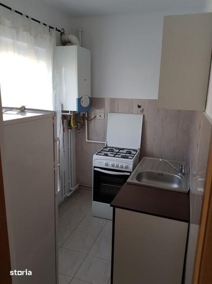 Apartament cu o camera de inchiriat - Zona centrala, Bulevardul Regele - 3