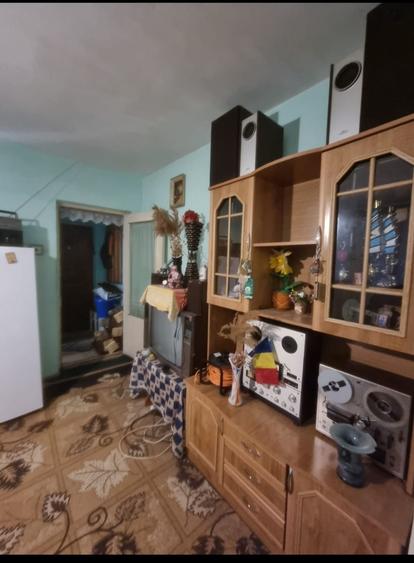 Apartament cu 2 camere semidecomandat în Exterior Vest