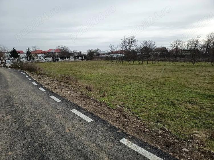 Teren de 1434 mp, în Gulia