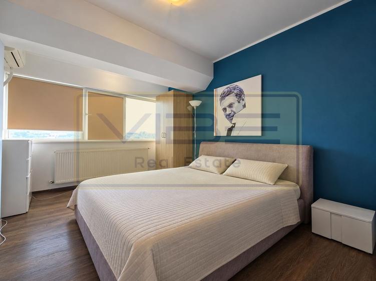 Apartament cu 4 camere decomandat, mobilat în Central