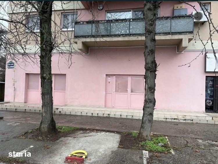 Spațiu comercial, de 74.5 mp, în Dămăroaia