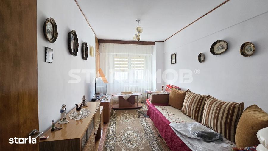 Apartament cu 4 camere decomandat în Griviței