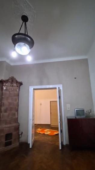Casă cu 2 camere cu Canalizare în Ultracentral
