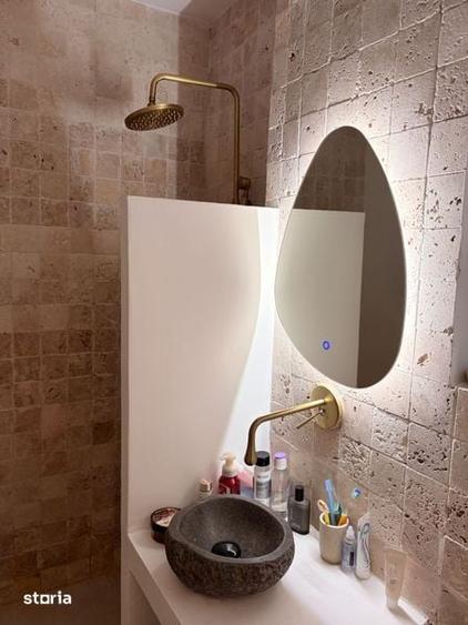 Apartament cu 2 camere decomandat în Victoriei