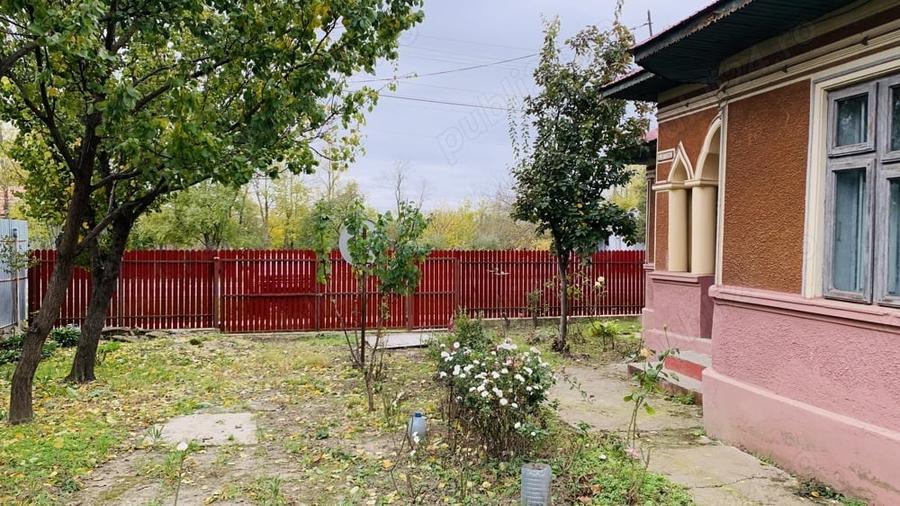 Casă cu 4 camere cu Teren 1500 Mp în Mihai Viteazu