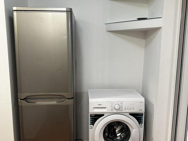 Apartament cu 2 camere decomandat, mobilat în Tei