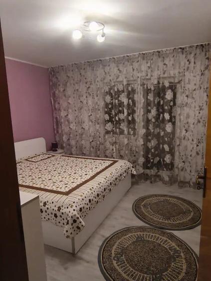 Apartament cu 2 camere semidecomandat în Vitan