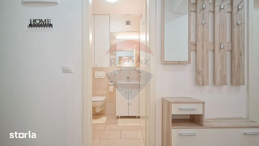 Apartament cu 2 camere decomandat, mobilat în Tractorul