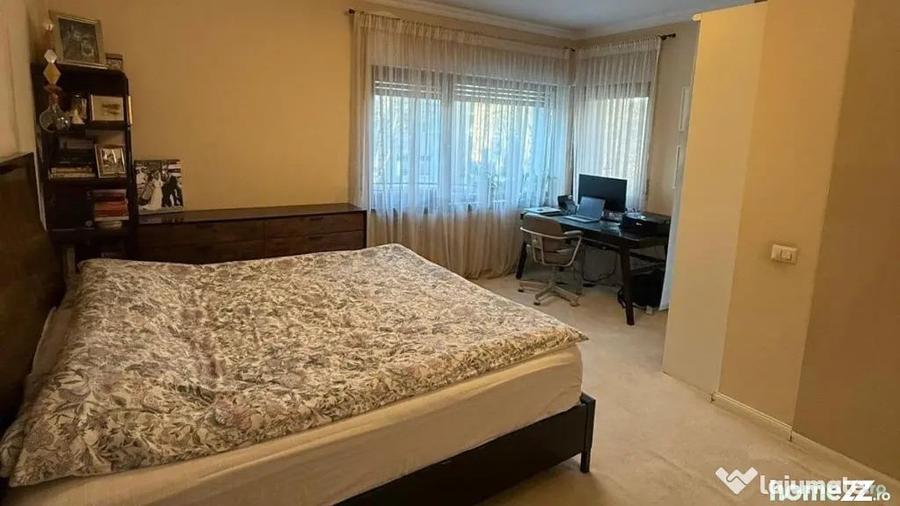 Apartament cu 4 camere decomandat în Dorobanți