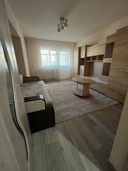 Apartament cu 2 camere decomandat în Ultracentral