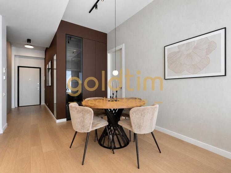 Apartament cu 3 camere decomandat, mobilat în Barbu Văcărescu