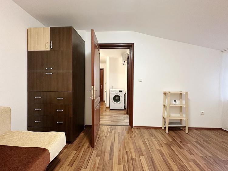 Garsonieră decomandată în Central