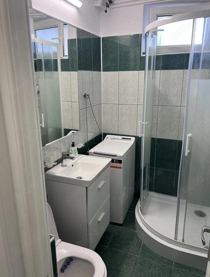 Apartament cu 2 camere decomandat în Delfinariu