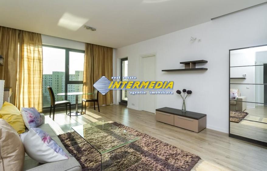 Apartament cu 4 camere decomandat, mobilat în Cetate