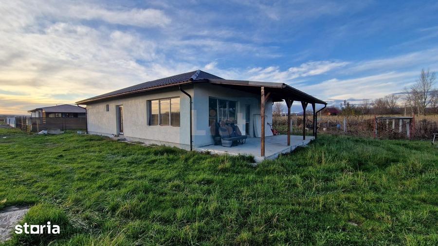 Casă cu 3 camere cu Teren 900 Mp în Coltău