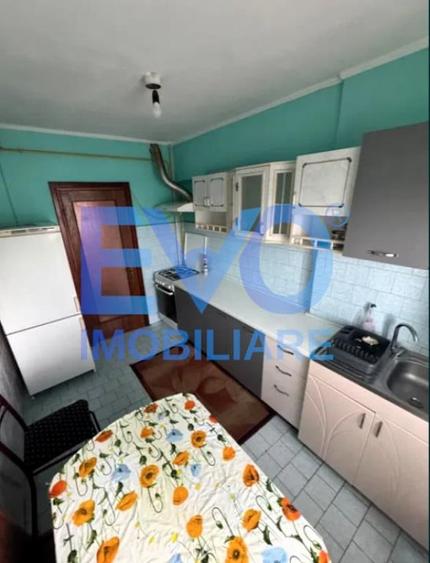 Apartament de inchiriat cu 3 camere, Gara - 3
