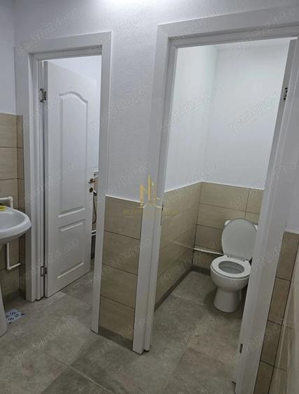 Spațiu comercial, de 90 mp, în Central