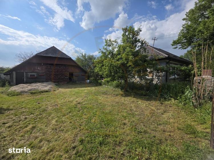 Casă cu 2 camere cu Teren 7350 Mp în Valea Vinului