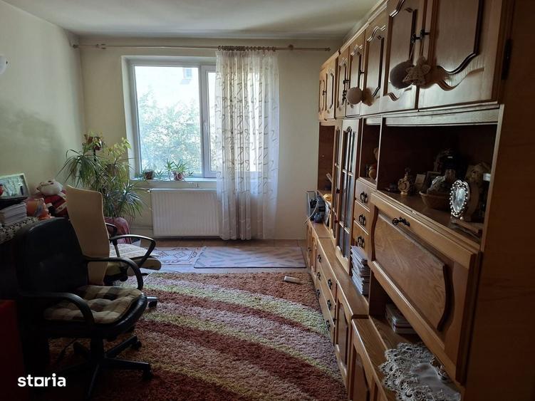 Apartament cu 2 camere decomandat în Rahova — fotografia 2