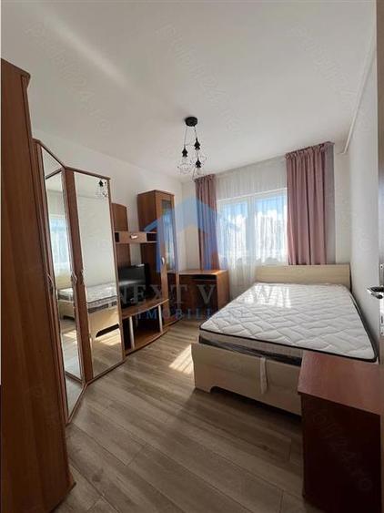 Apartament cu 4 camere decomandat, mobilat în Mărăști