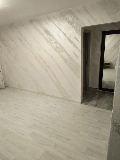 Inchiriez apartament 2 camere micro 40 - 5
