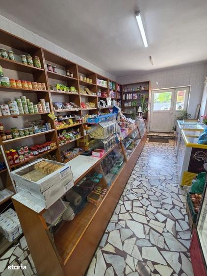Spațiu comercial, de 450 mp, în Câmpurelu