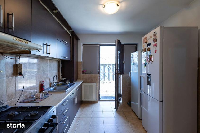 Vand sau schimb cu apartament , Casa P+1, 180 mp, in stare excelenta. - 13