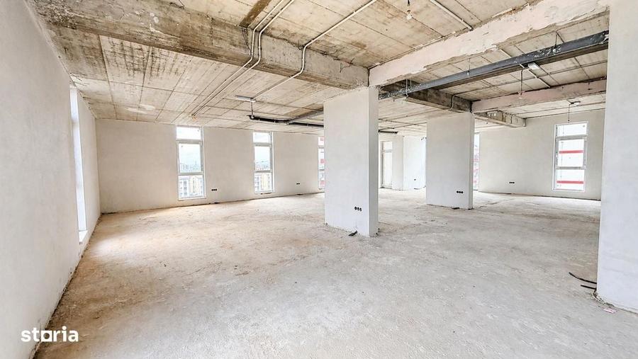 Spațiu comercial, de 208 mp, în Central
