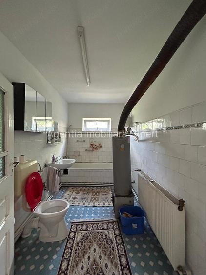 Casa si teren Zanesti