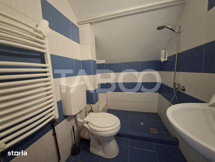 Casă cu 4 camere cu Teren 1091 Mp în Voineasa