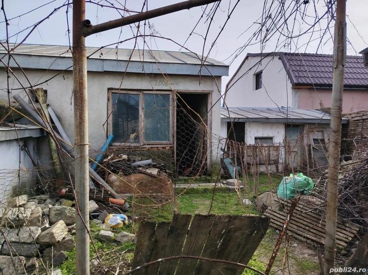 Casă cu 2 camere cu Teren 443 Mp în Dudești