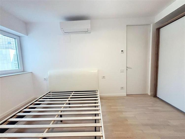 Apartament cu 2 camere decomandat, mobilat în P-ța Mihai Viteazu