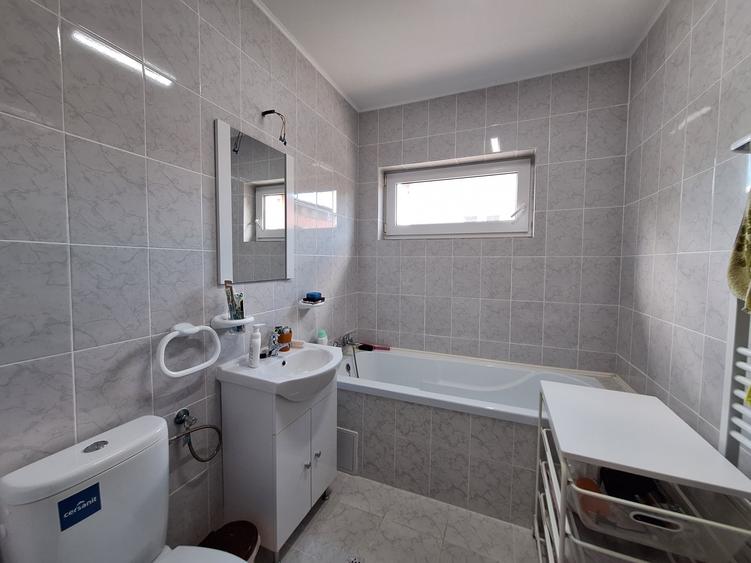 Apartament cu 2 camere, 55,57 mp, parcare, etajul 1, zona Terra - 6