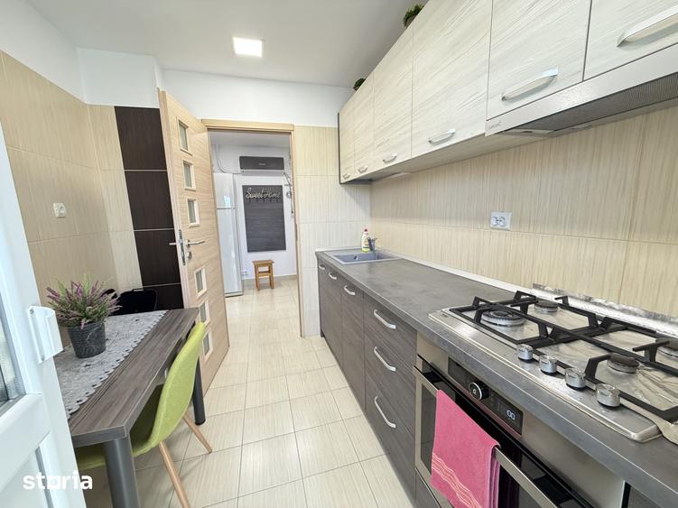 Apartament cu 2 camere decomandat în Central