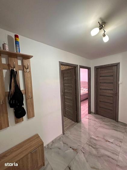 De vanzare apartament cu 3 camere si balcon, etajul 2, renovat, 70mp - 18