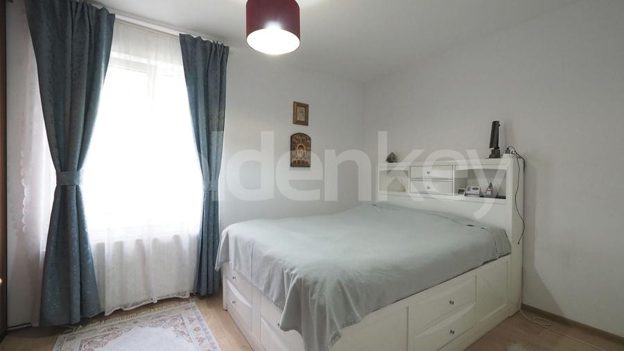 Apartament cu 3 camere decomandat, mobilat în Floreasca