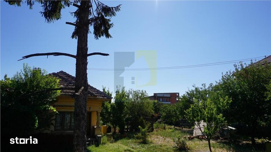 Teren de 3393 mp, în Podari