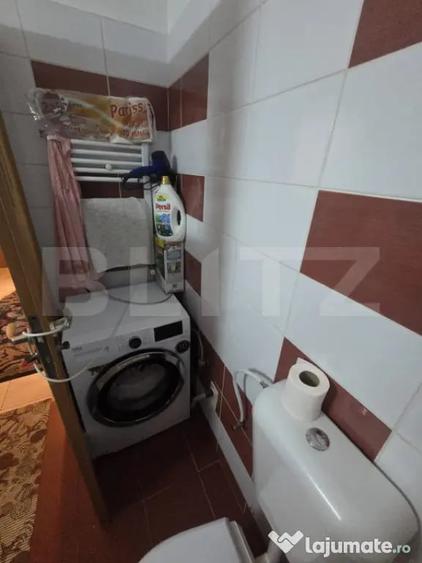 Garsonieră decomandată în Central
