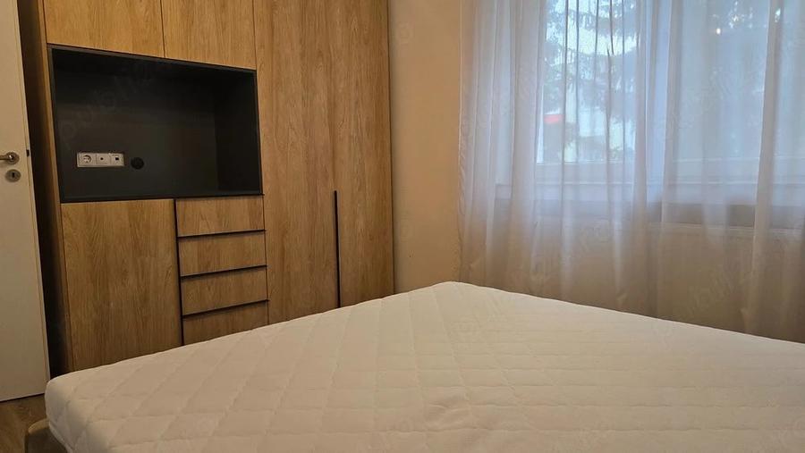 Apartament cu 2 camere semidecomandat în Ultracentral