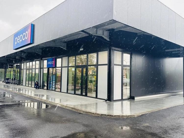 Spațiu comercial, de 1,200 mp, în Dragomirești-Vale