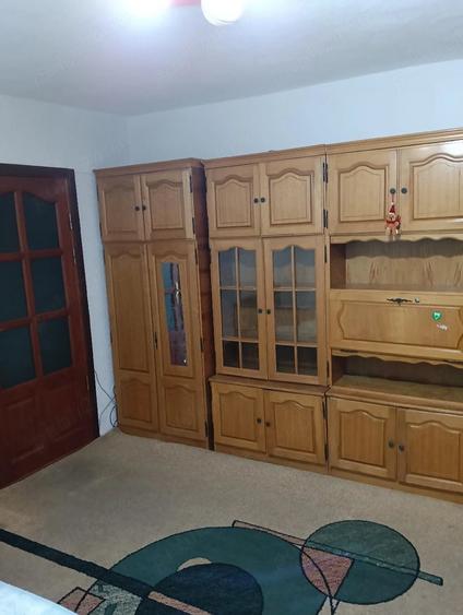ofer spre inchiriere garsoniera - 1