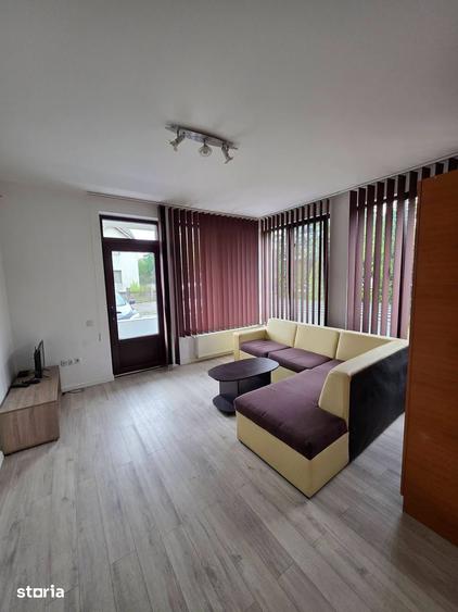Apartament cu 2 camere în Centura