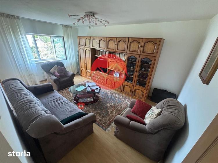 Apartament cu 2 camere decomandat în C5