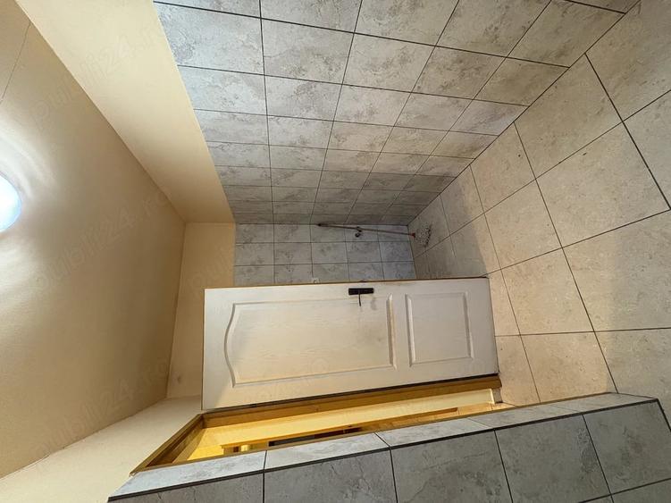 Casă cu 2 camere cu Teren 3000 Mp în Cornești