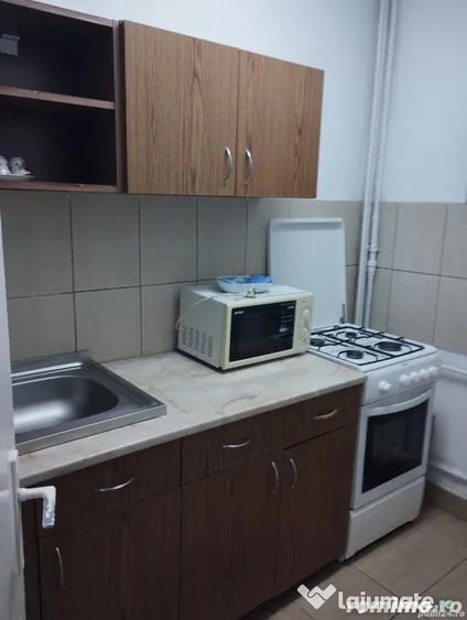 Apartament cu 2 camere semidecomandat în Șagului