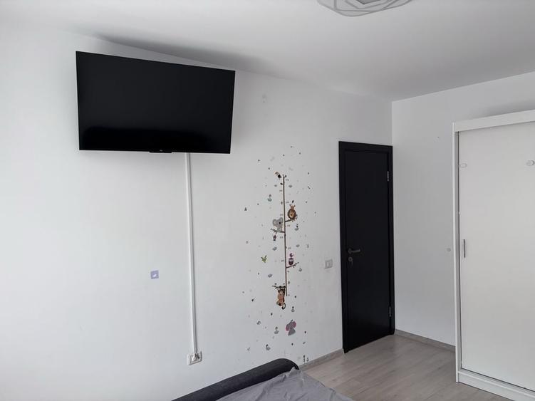 Apartament cu 2 camere decomandat în Sânpetru