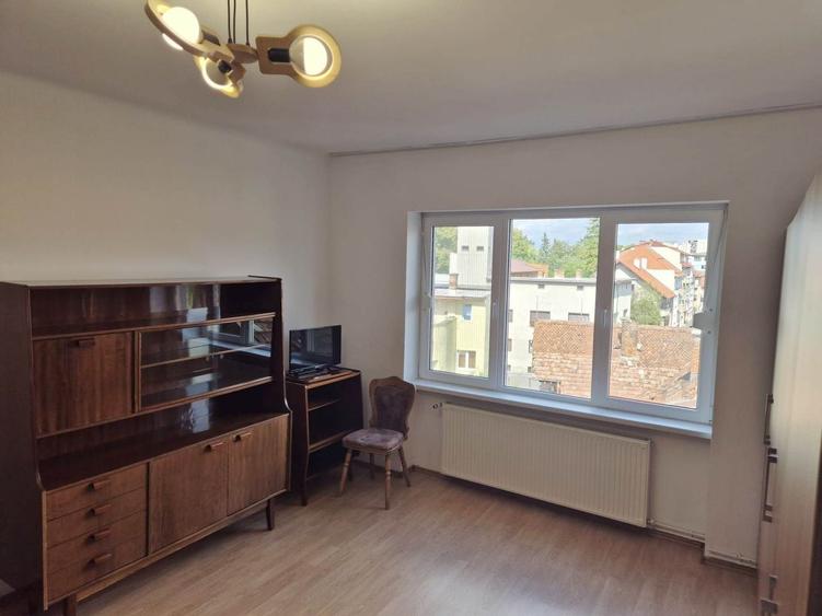 Garsonieră decomandată în Centrul Civic