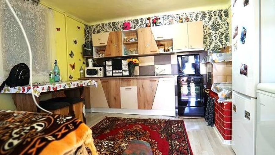 Casă cu 3 camere cu Teren 800 Mp în Teiș